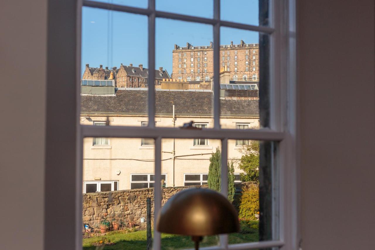 Lovely Apartment Beneath Edinburgh Castle 外观 照片